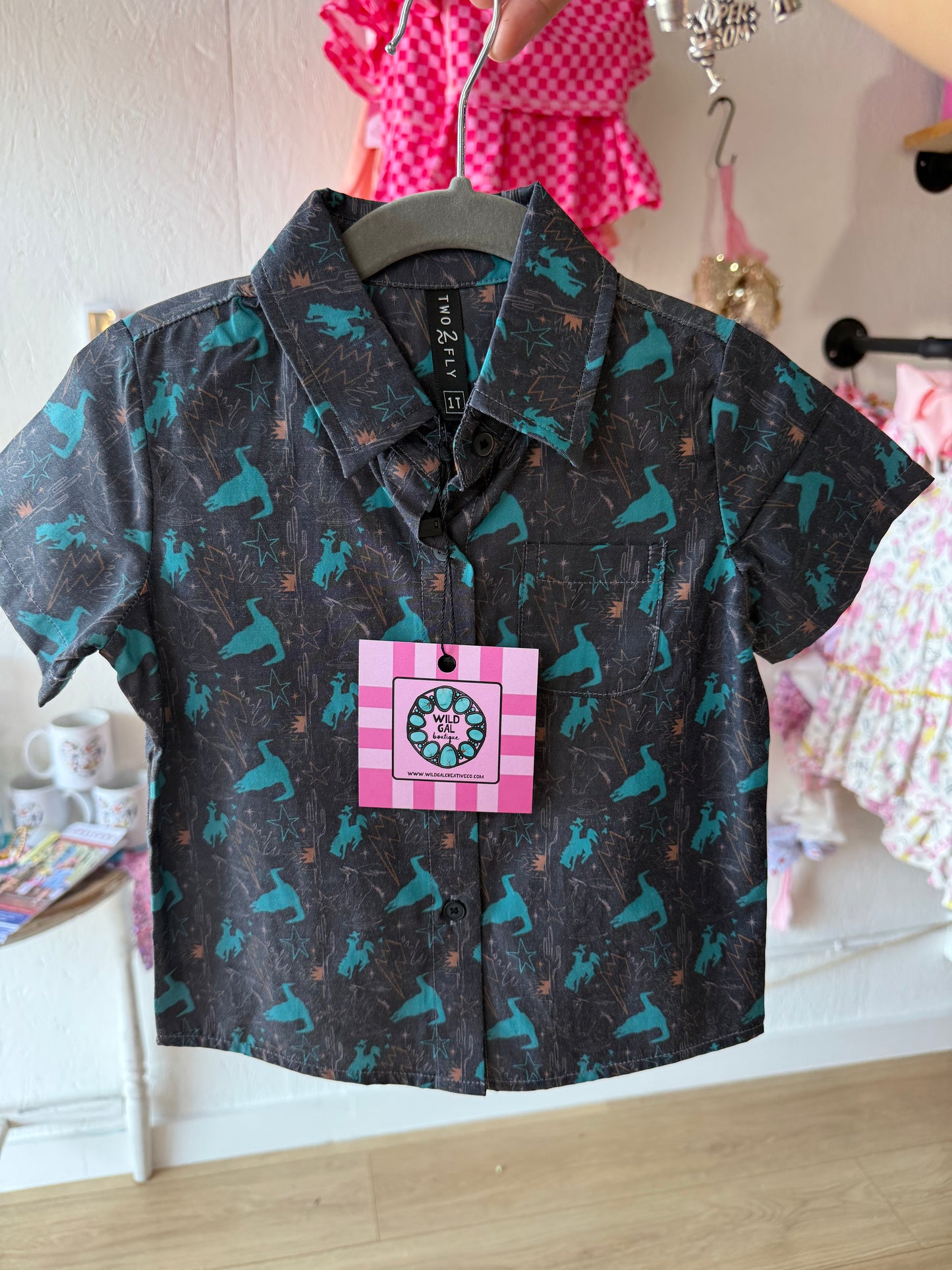 Two Fly Panhandle Button Down