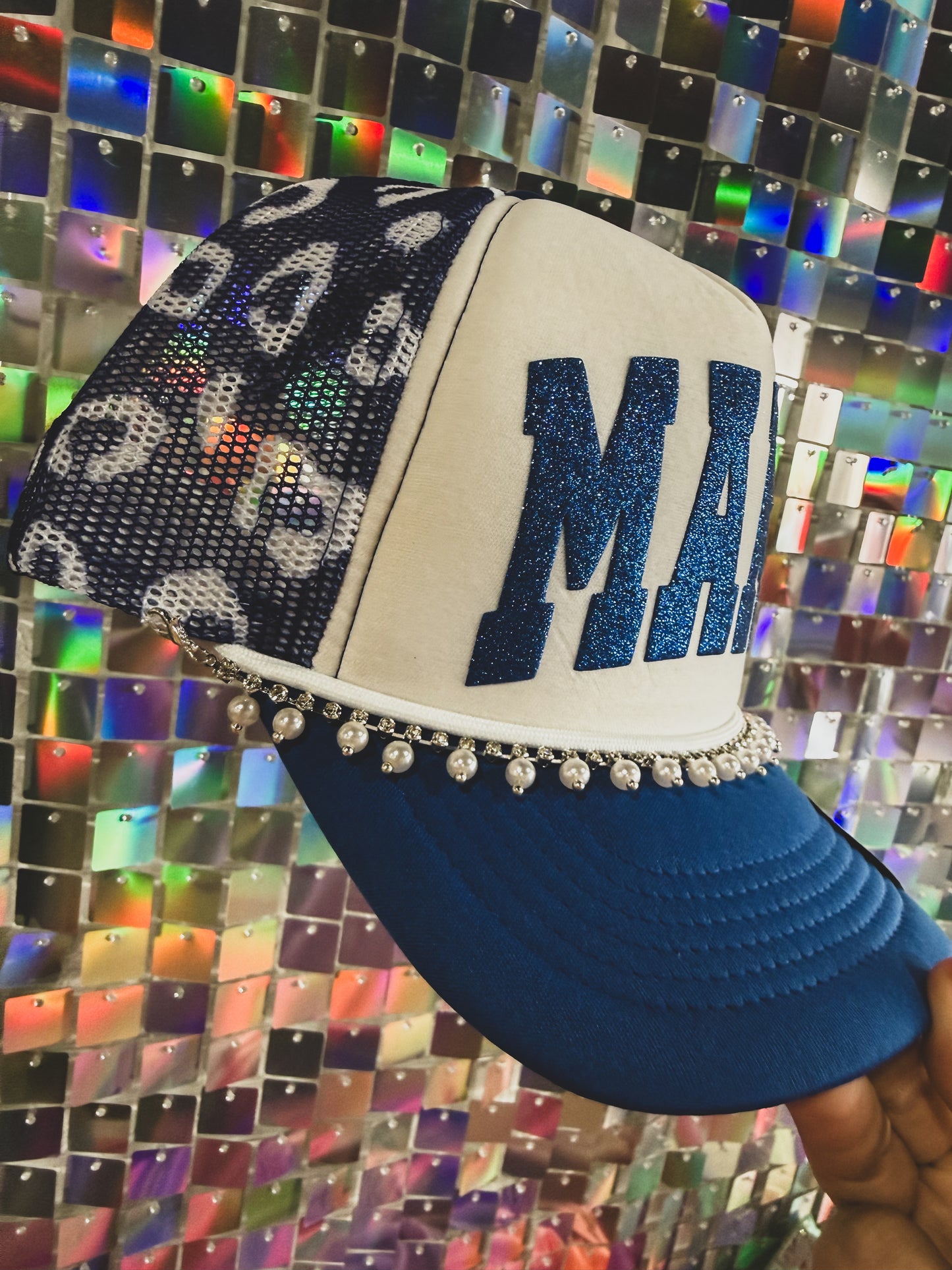 Mama Leopard Mesh Trucker