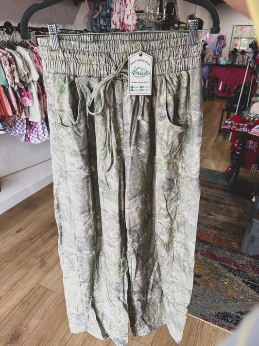 Sunday Stroll Camo Wide Leg Pants (Women’s)